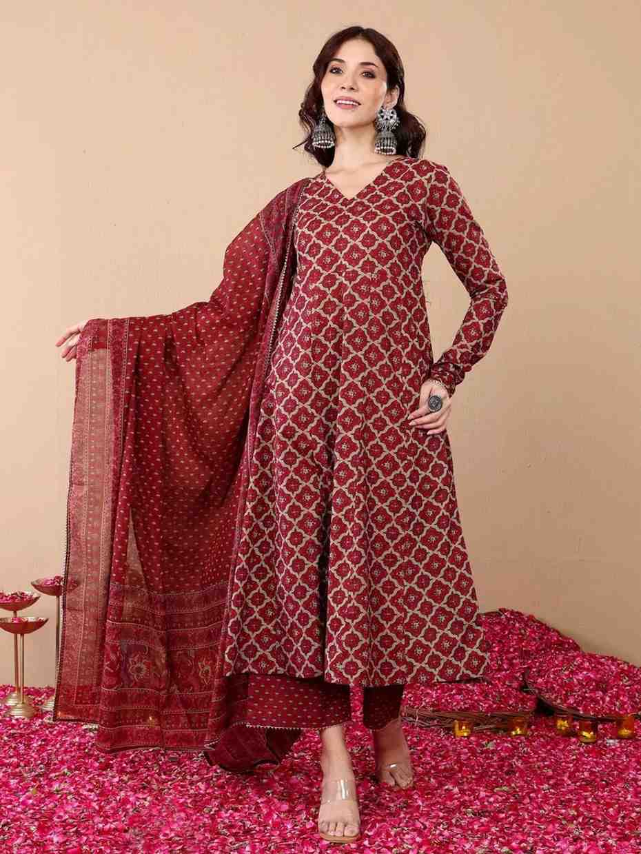Fully Stiched Rayon Printed Kurti Pant Dupatta
