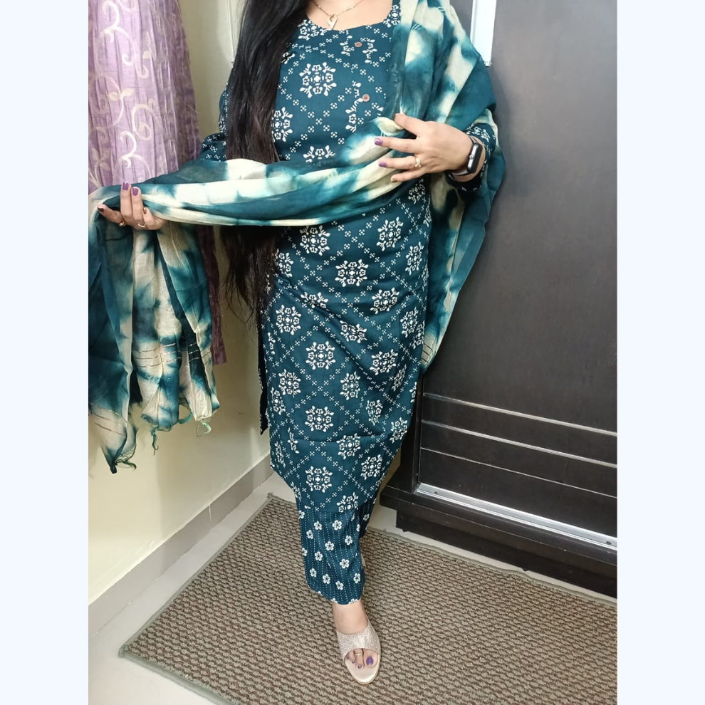 Two tone straight kurti pant set with fine shade dupatta