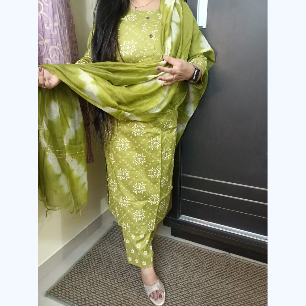 Two tone straight kurti pant set with fine shade dupatta