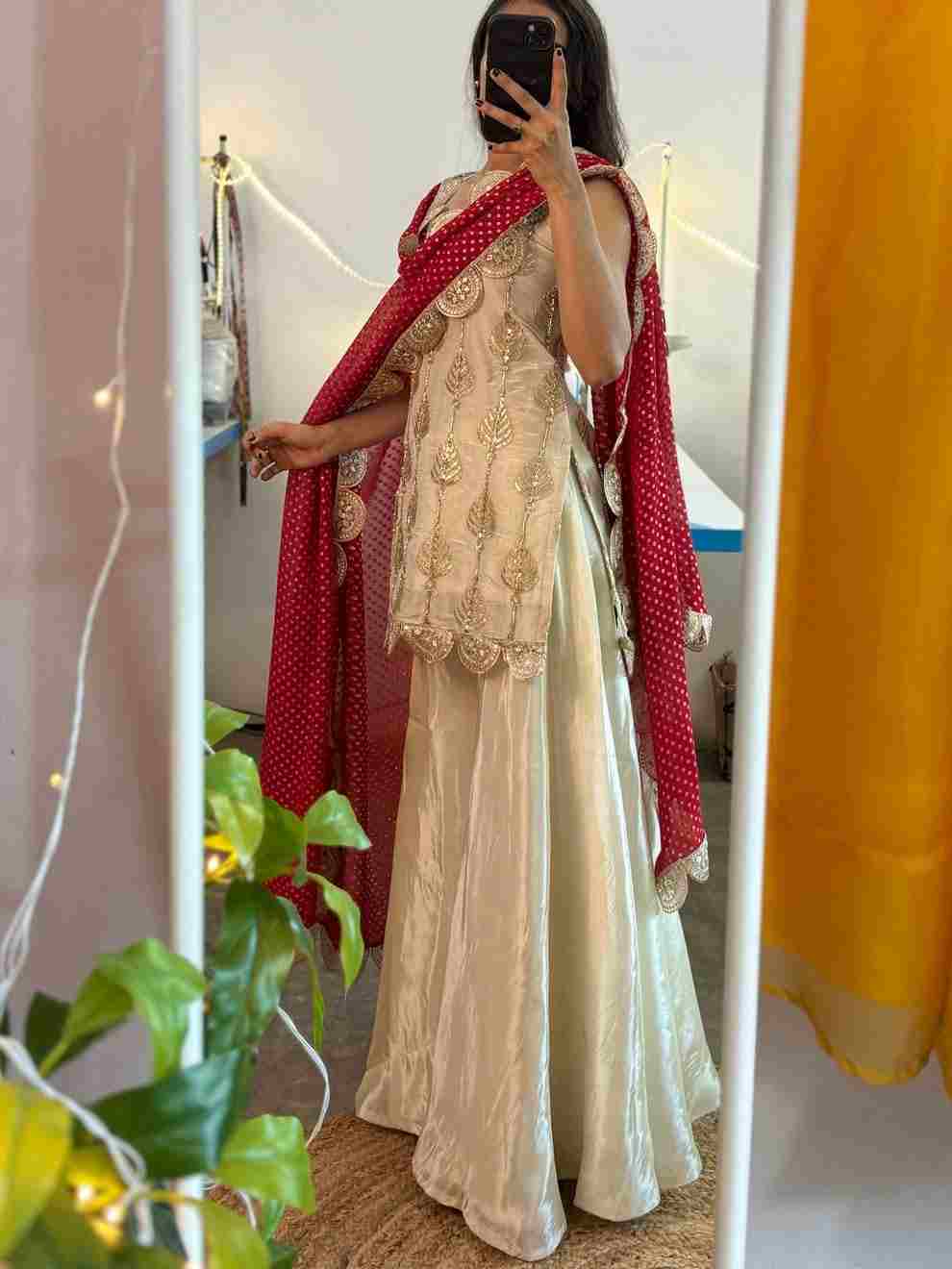 Chinon thread sequence embroidery suit