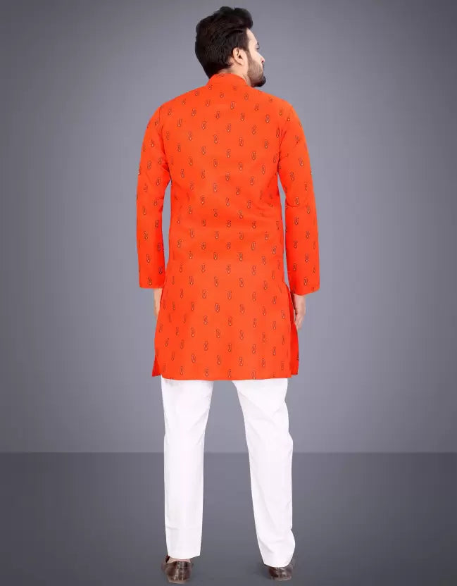 Men Cotton Blend Kurta Pyjama Set