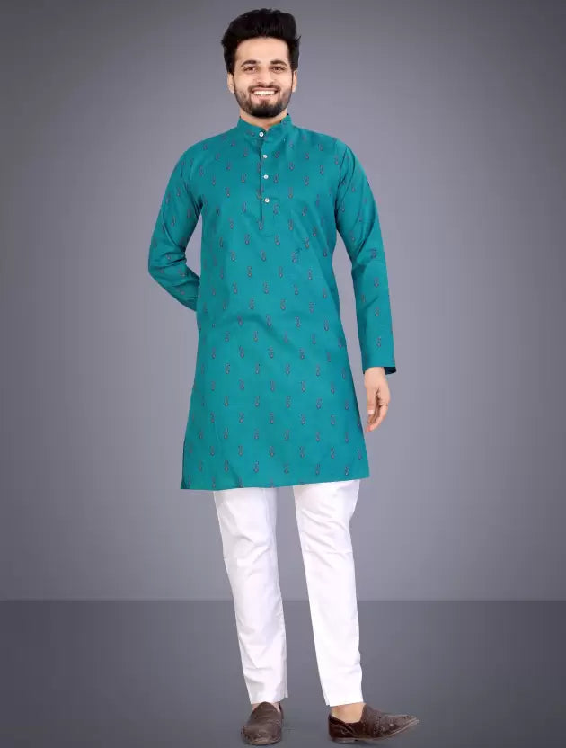 Men Cotton Blend Kurta Pyjama Set