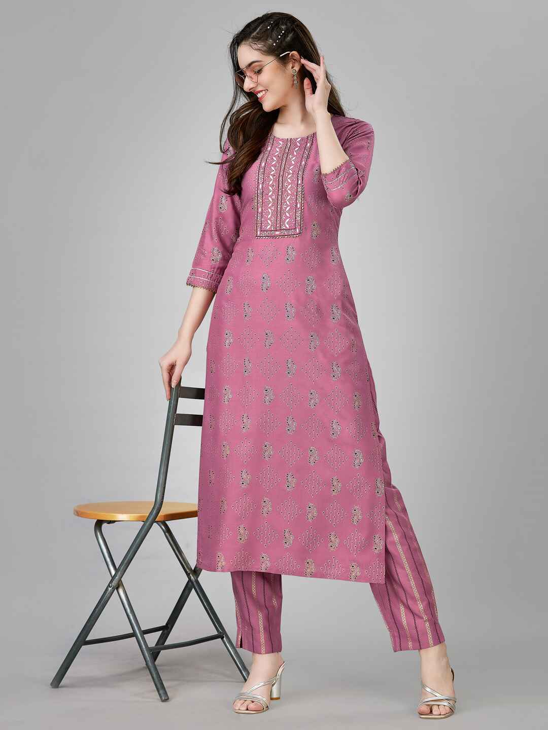 Fully Stiched Rayon Kurti Pant Set