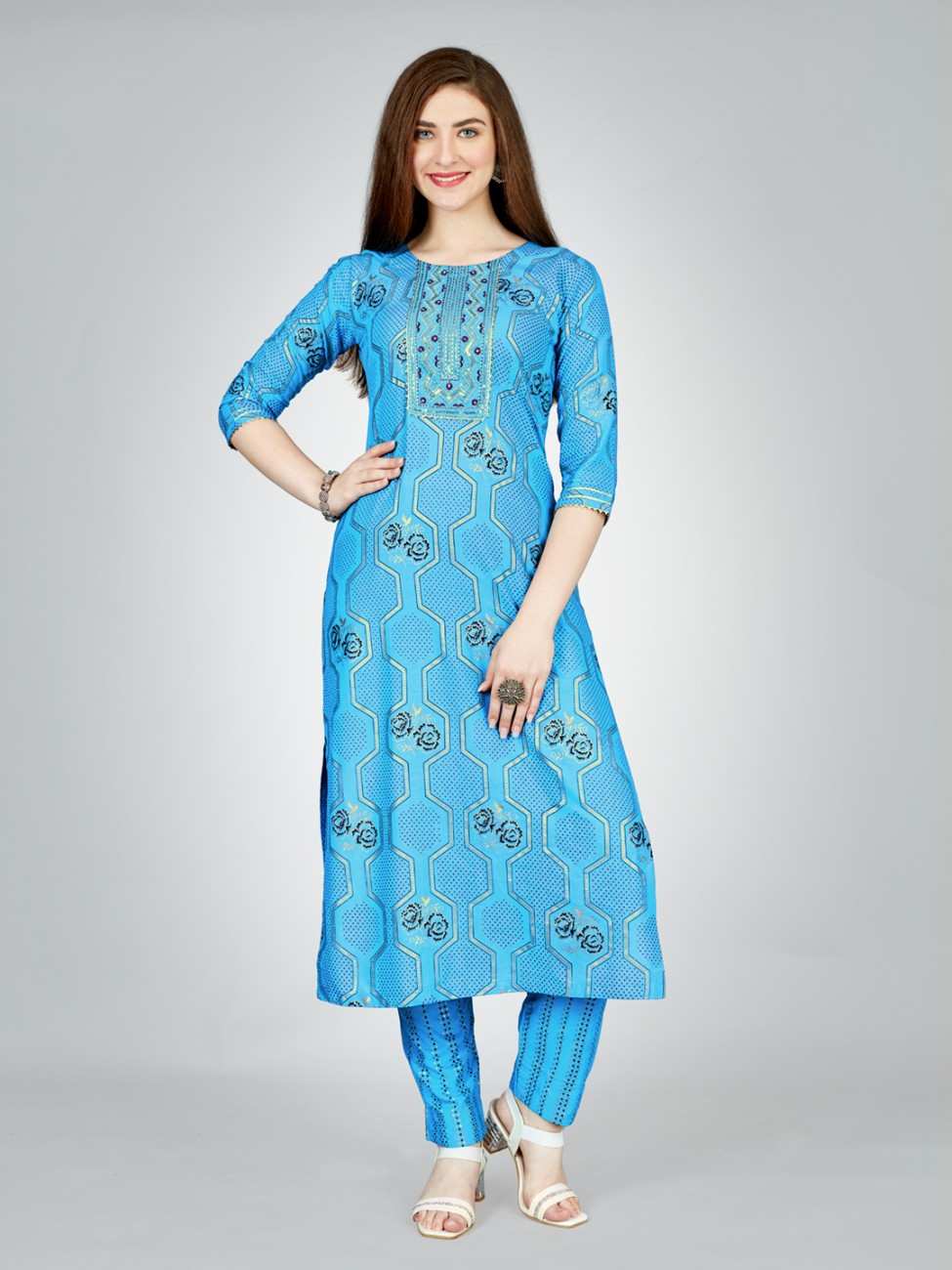 Fully Stiched Rayon Kurti Pant Set