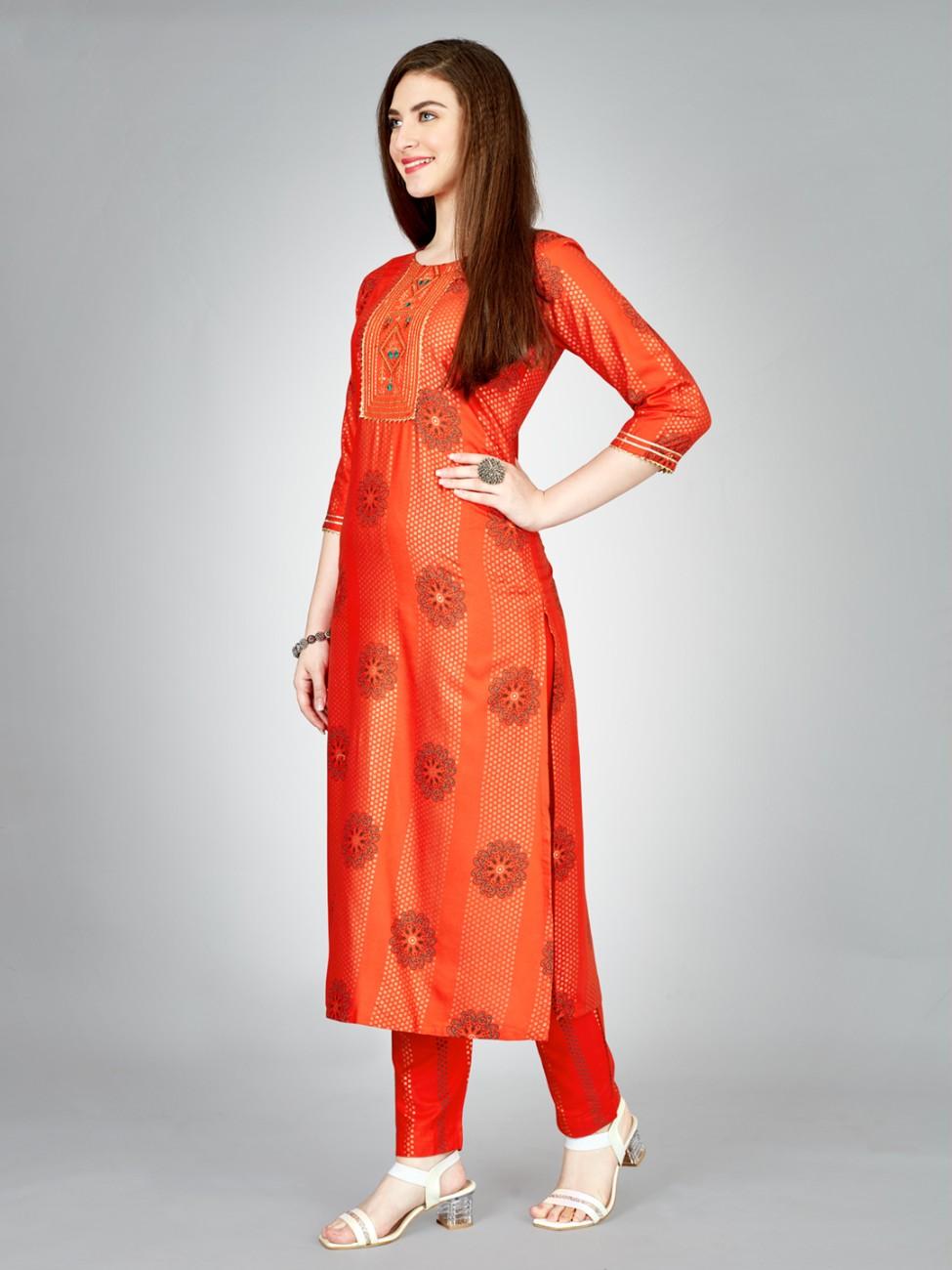 Fully Stiched Rayon Kurti Pant Set