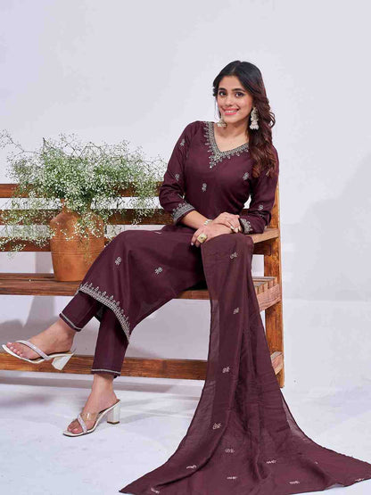 Fully Stiched Rayon Embroidered Kurti Pant Dupatta