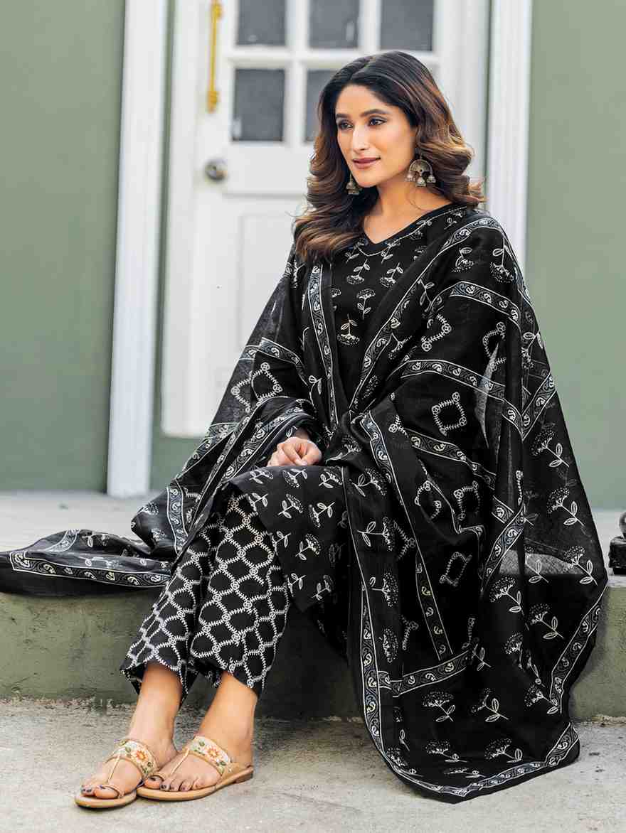 Fully Stiched Cotton  Kurti Pant Dupatta