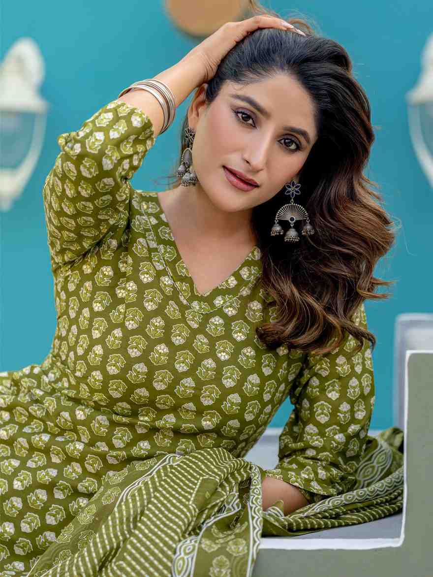 Fully Stiched Cotton  Kurti Pant Dupatta