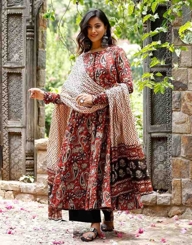 Fully Stiched Rayon Printed Kurti Pant Dupatta