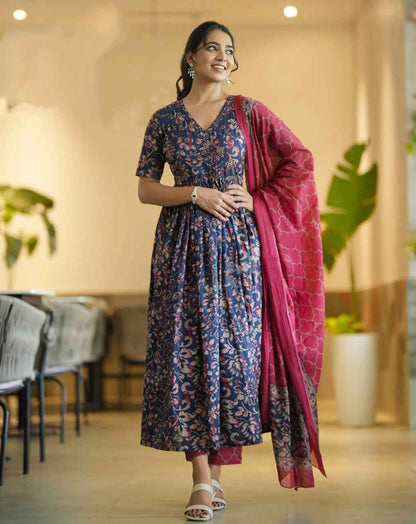 Fully Stiched Rayon Printed Kurti Pant Dupatta