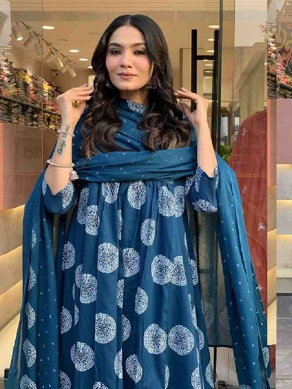 Fully Stiched Rayon Printed Kurti Pant Dupatta