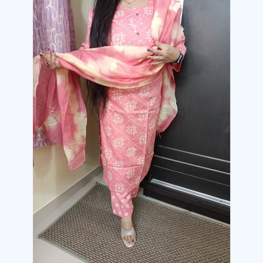 Two tone straight kurti pant set with fine shade dupatta