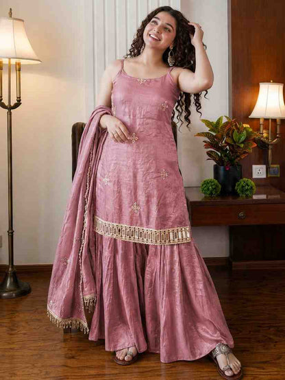 Women's Fendy Silk Kurta Set