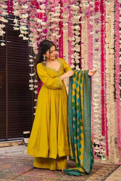 PV Chanderi Embroidered Kurta Set