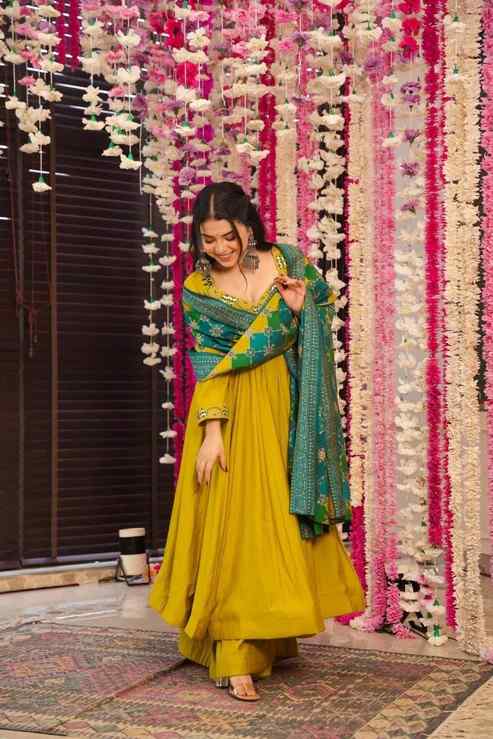 Women's PV Chanderi Kurta Set