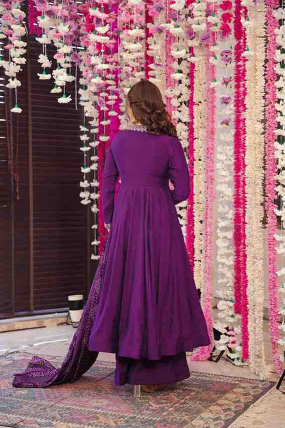 Elegant Ethnic Wear for Women