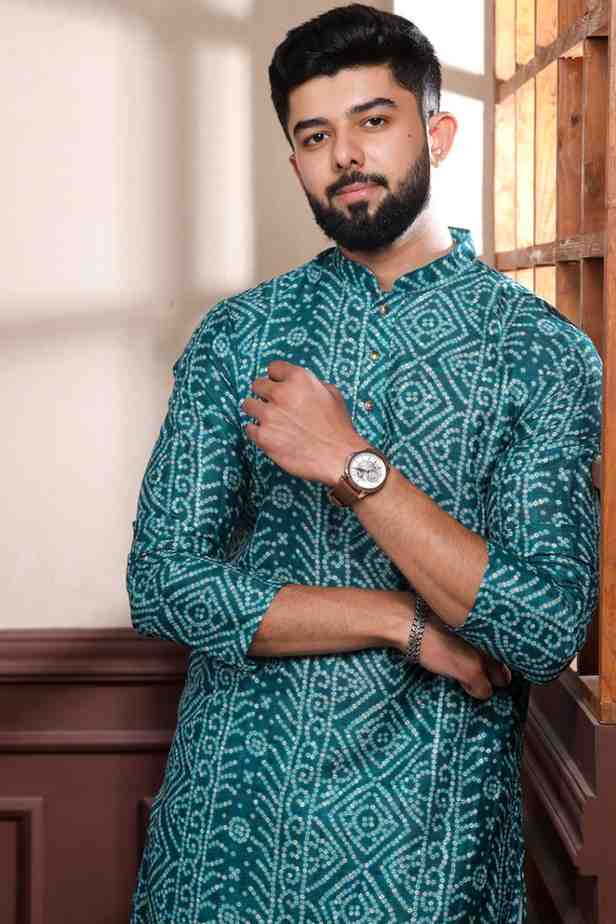 Traditional Green Kurta Outfit