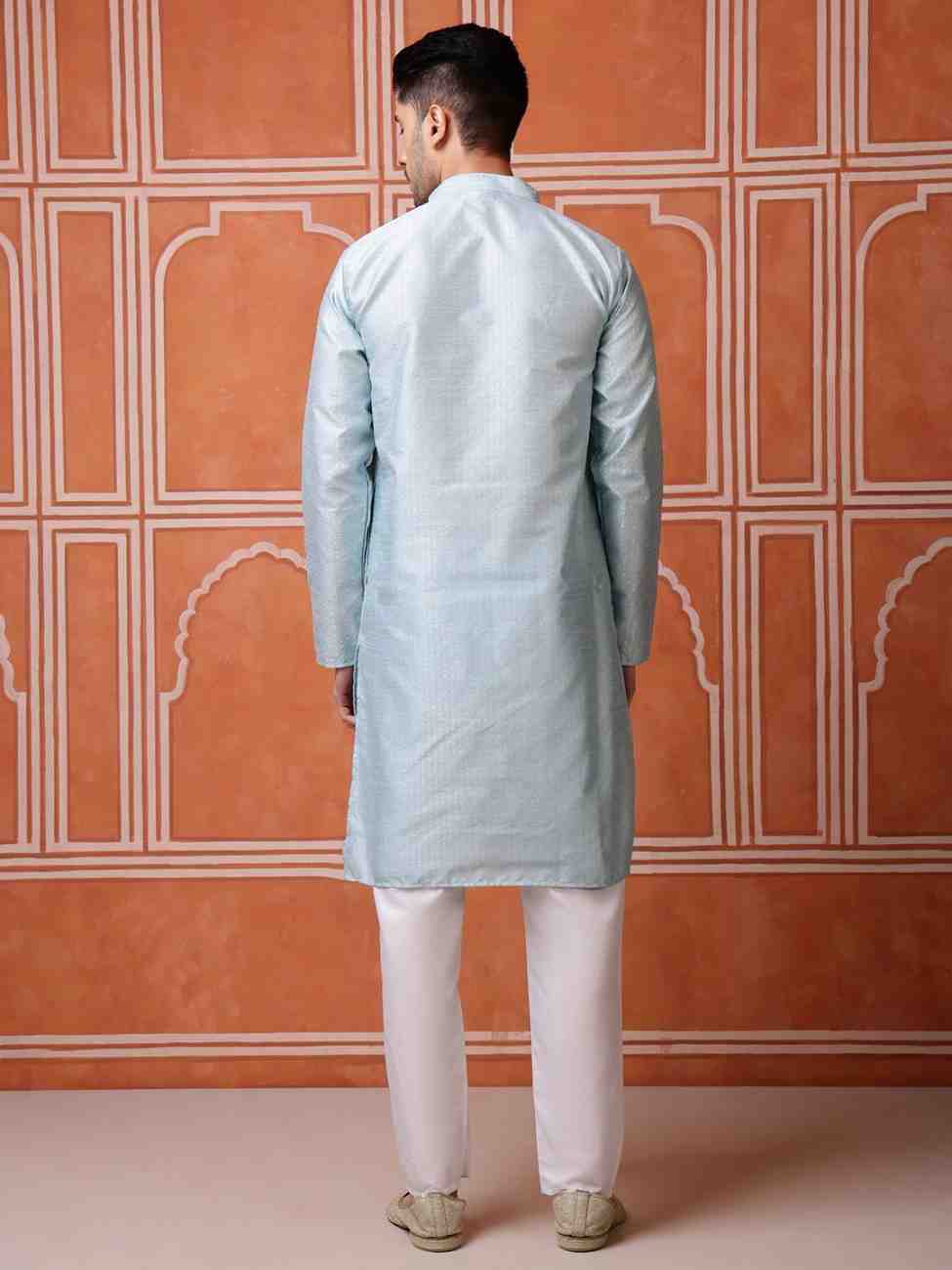 Men's Woven Pattern Kurta