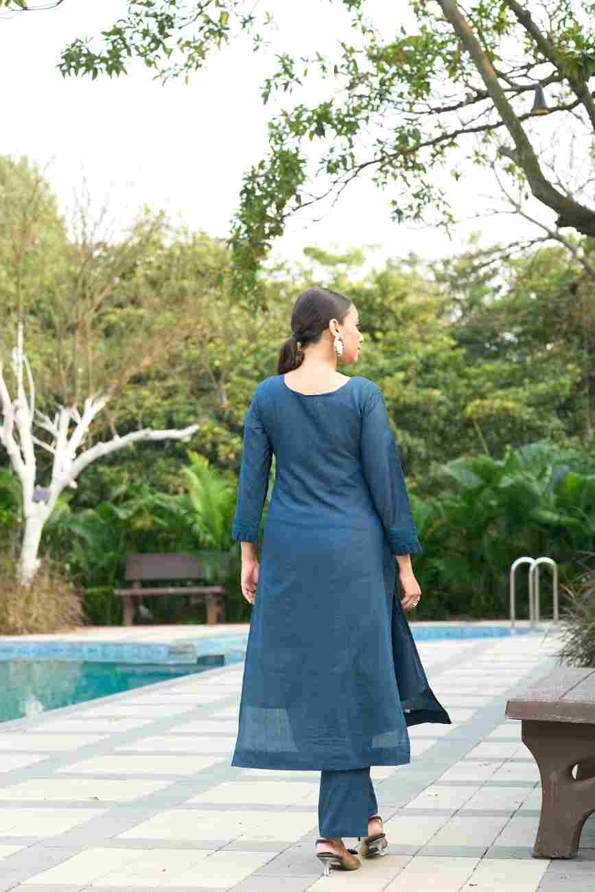 Women's designer Roma silk clothing available at Indiya Se