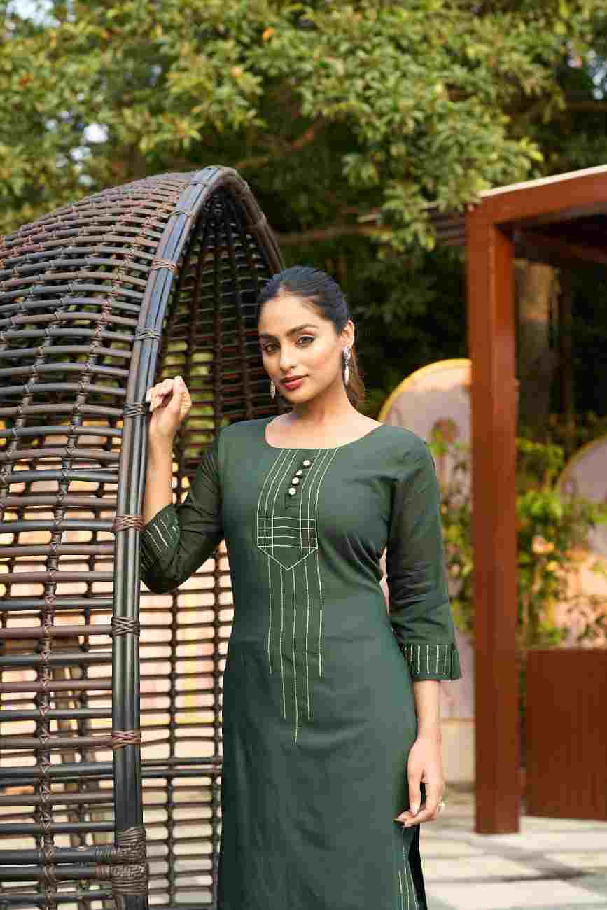 Women's elegant festive fashion with Roma silk fabric