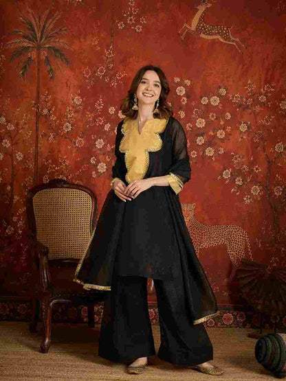 Crunchy designer embroidered suit for women