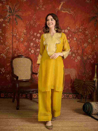 Designer embroidered suit available in sizes M to 3XL