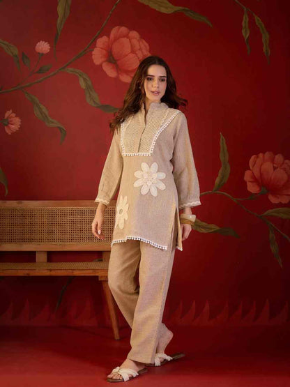 Women's jute cotton embroidered suit