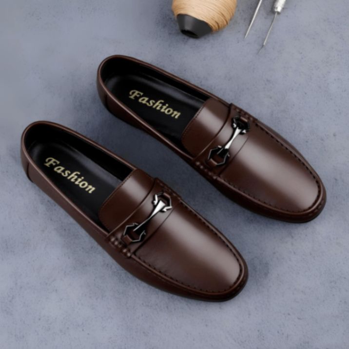 Casual slip-on footwear for men