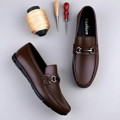 Flexible and comfortable men's loafers