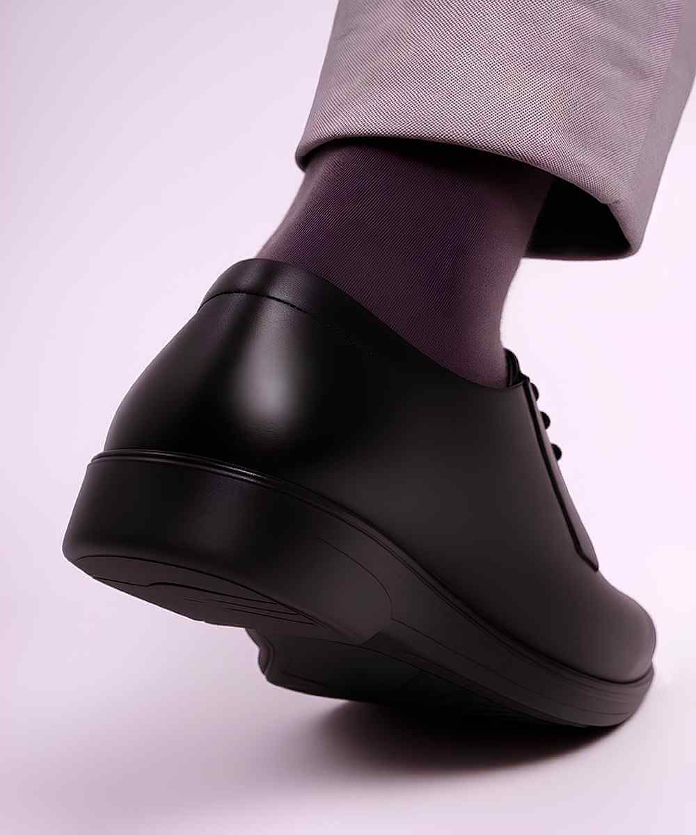 Black synthetic leather office shoes