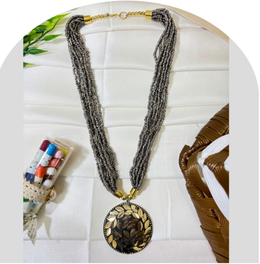 Beautiful Beaded Neckpiece for Women and Girls