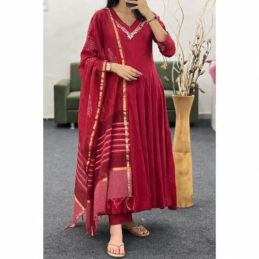 New designer anarkali suit