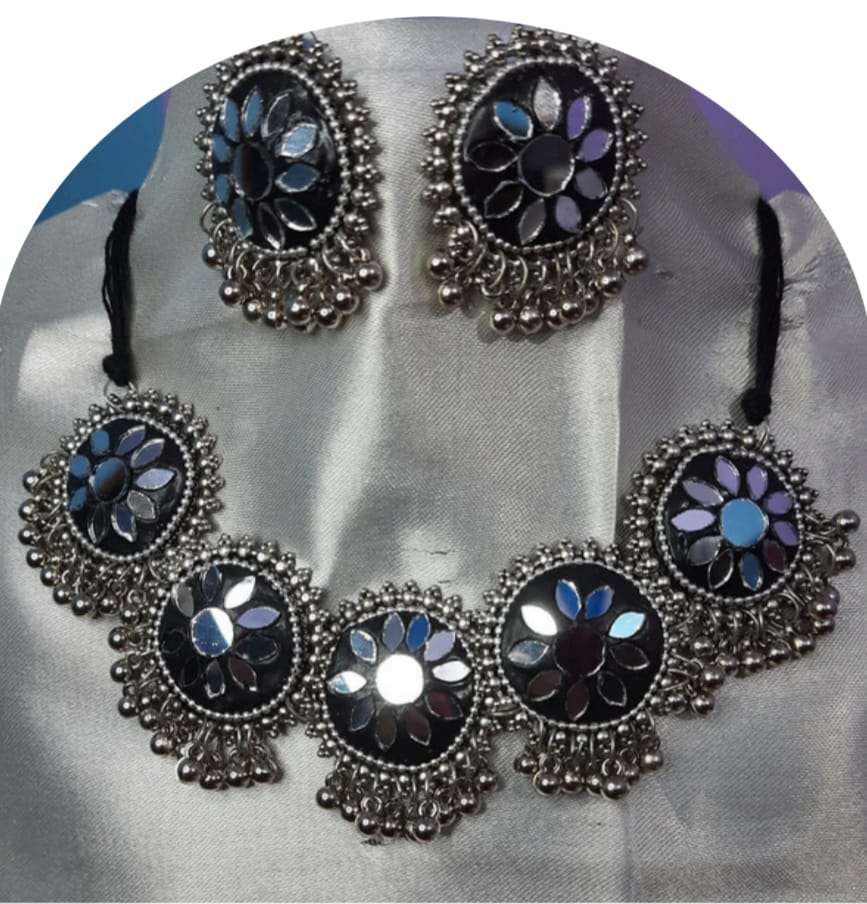 Trendy Necklace Set for Women and Girls.