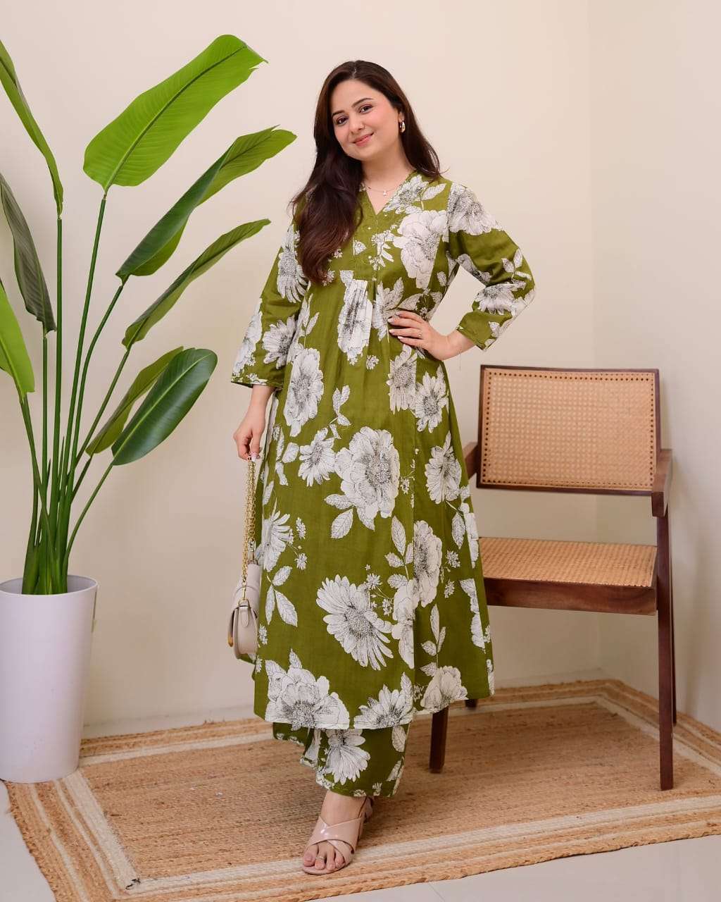 Olive Green Floral Rayon Kurta Set for Women
