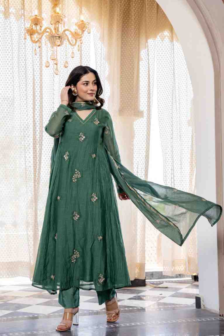 Women's Chanderi Silk Kurta Set