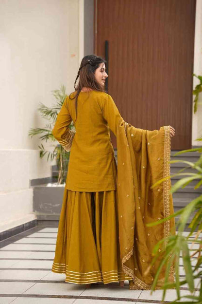 Chinon Embroidered Plazzo Set