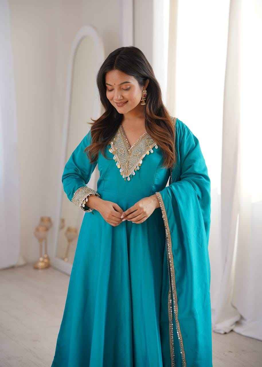 Roman Ethnic Gown Set