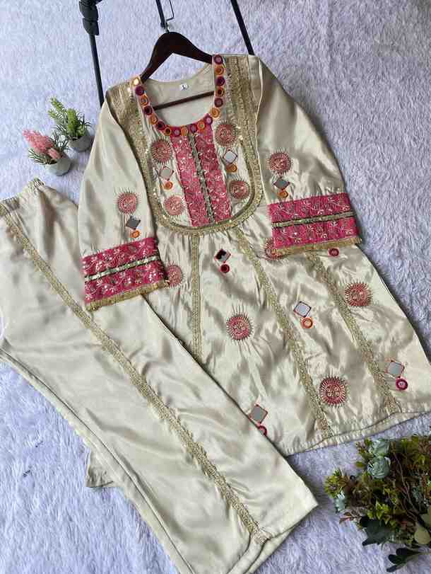 Designer cream ethnic co-ord set with embroidery work