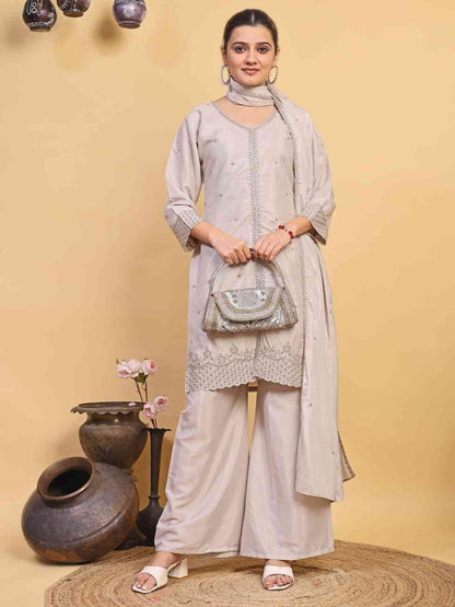 Women's Traditional Suit Set