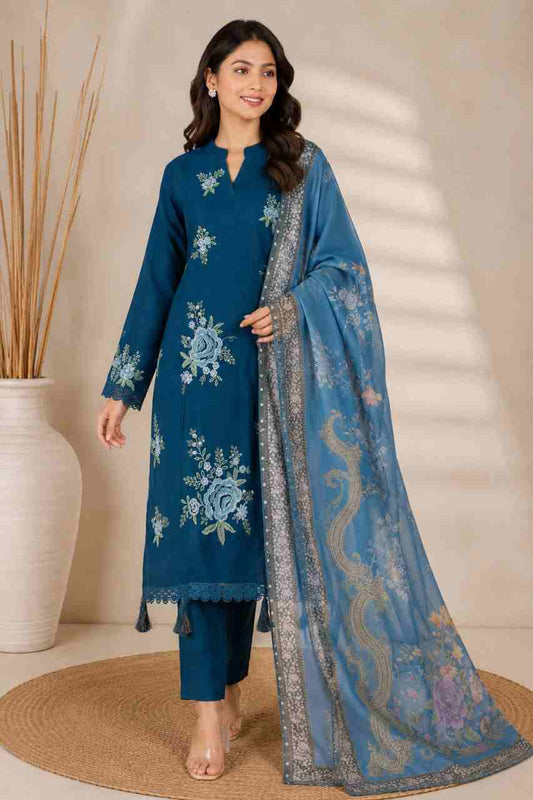 Embroidered Pakistani suit with dupatta
