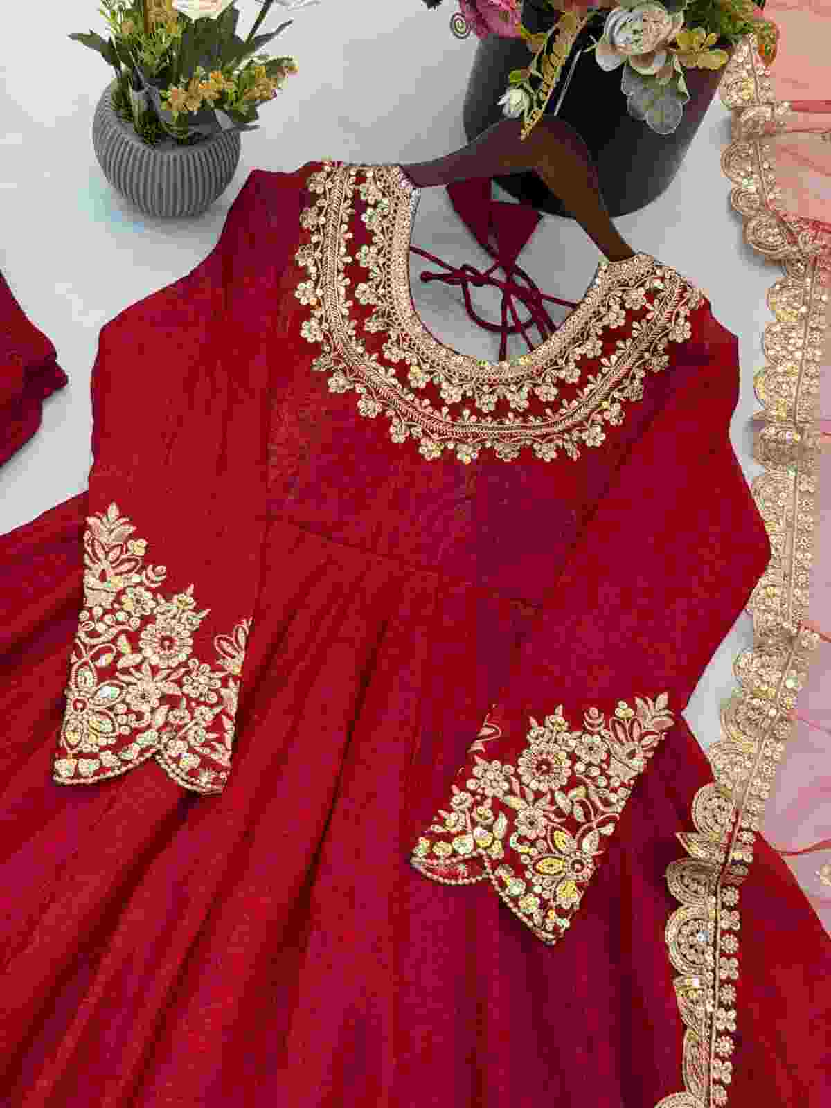 Women’s Doremon Crush embroidered top bottom dupatta set