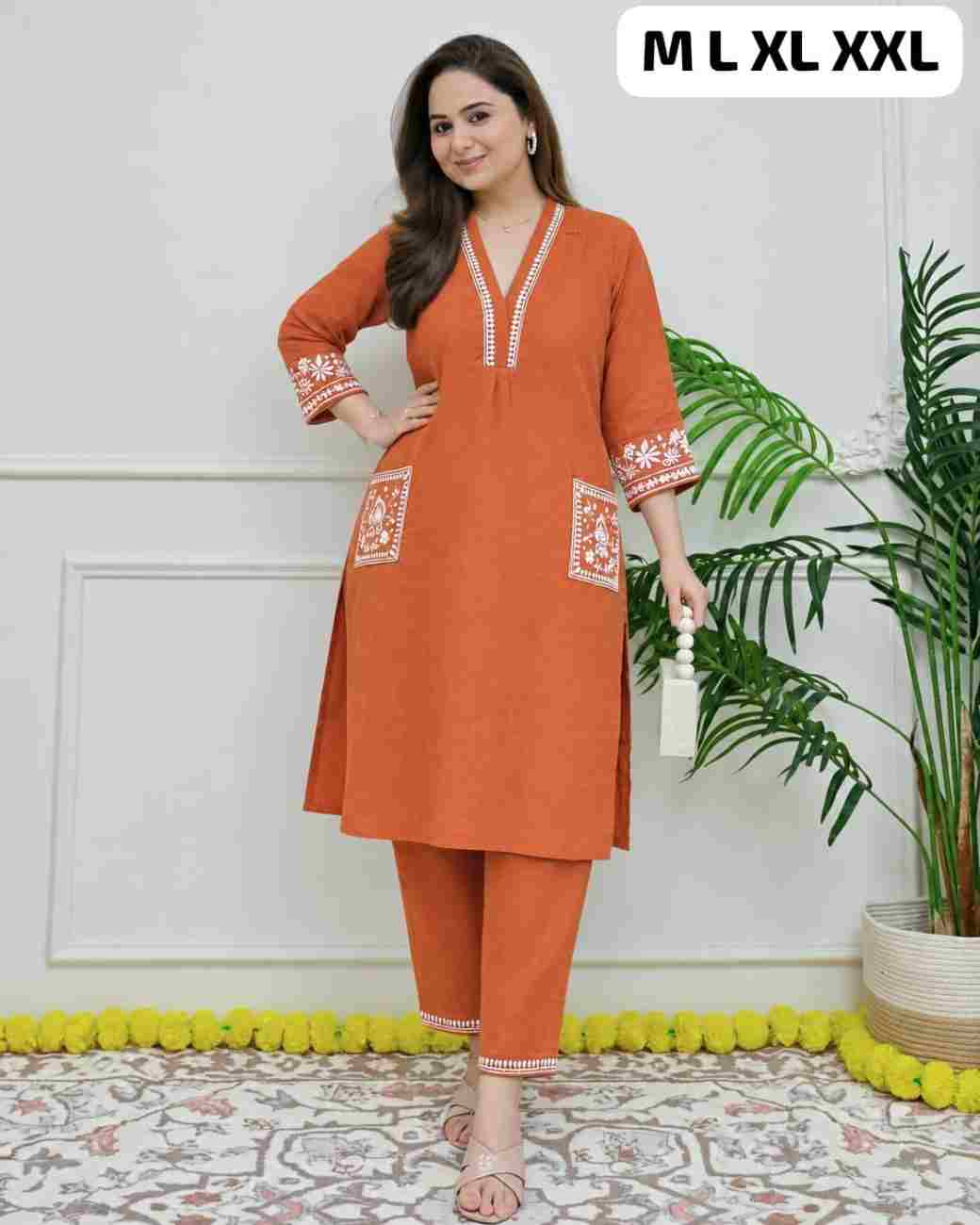 Slub cotton kurti set with embroidered pant pockets