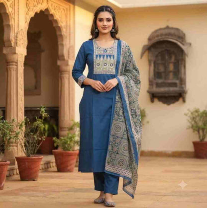 Women's traditional three-piece ethnic outfit with digital print dupatta