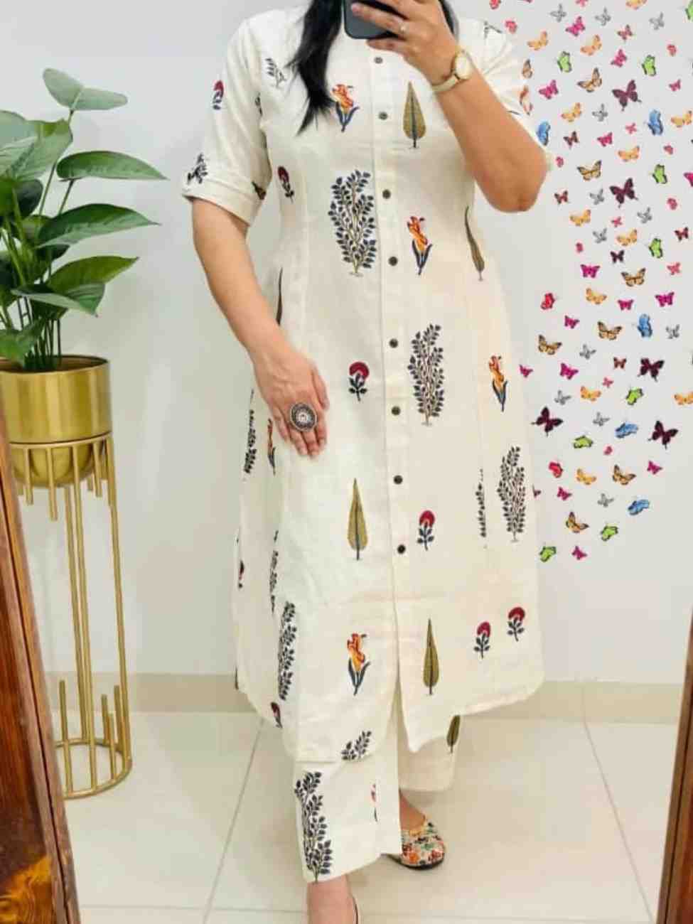 Stylish printed kurti pant set for everyday wear