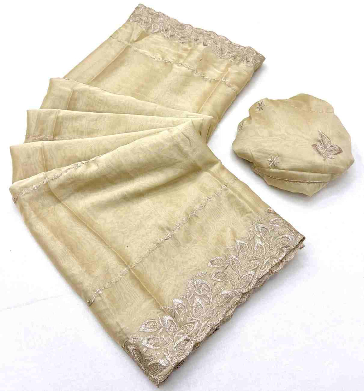 Women’s Rangoli Silk Saree with Fancy Zari & Thread Embroidery Work