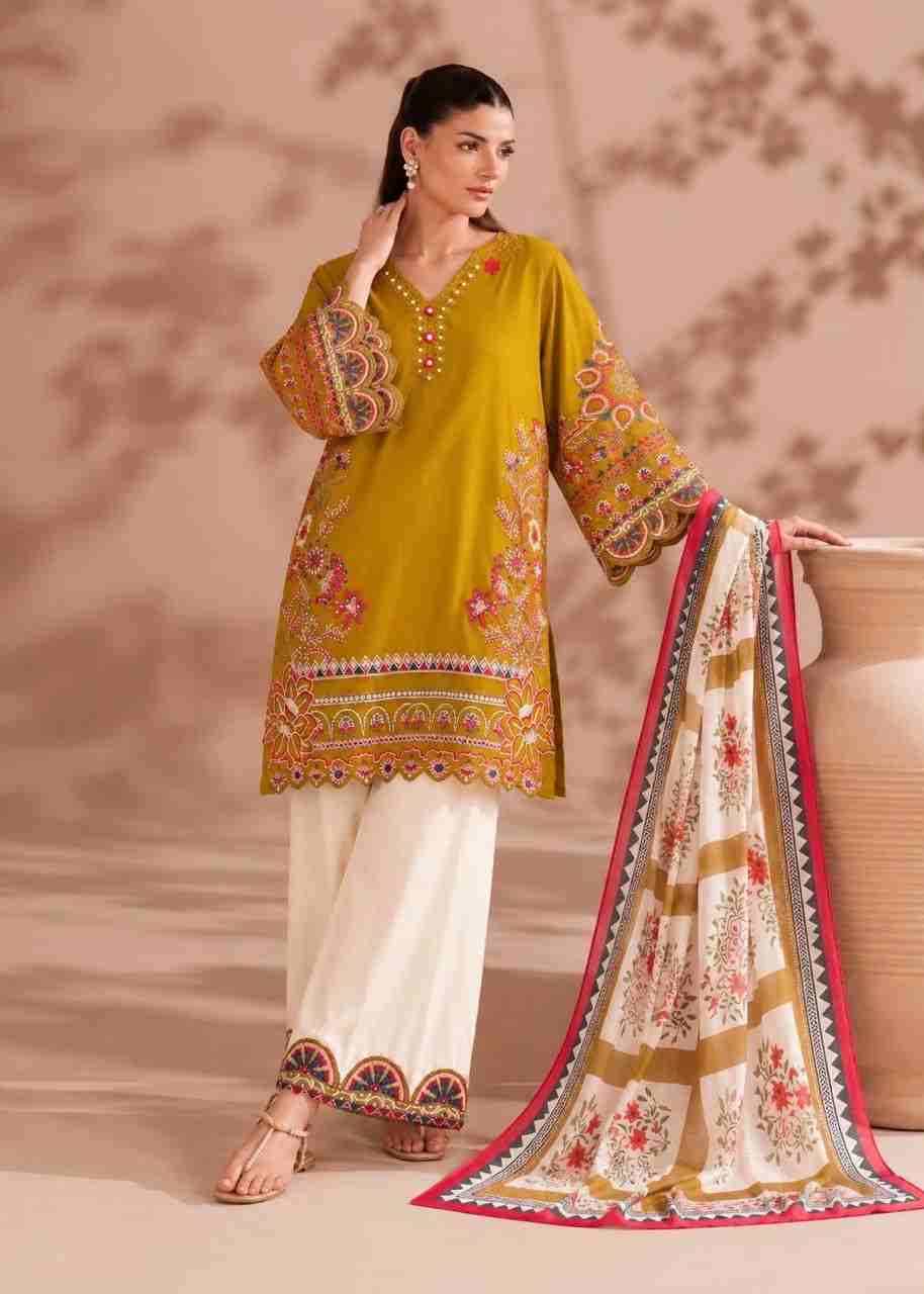 Women’s embroidered top palazzo set with chiffon dupatta