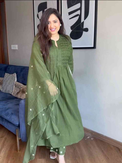 Pure cotton suit set for women front view