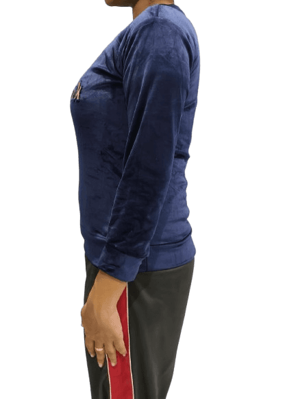 Women’s Printed Casual Velvet T-Shirt – Soft Woolen Blend, Regular Fit (Pack of 1)