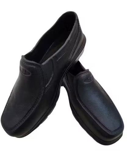 Men’s black formal rubber shoes – lightweight, non-slip, and comfortable for casual or premium wear.