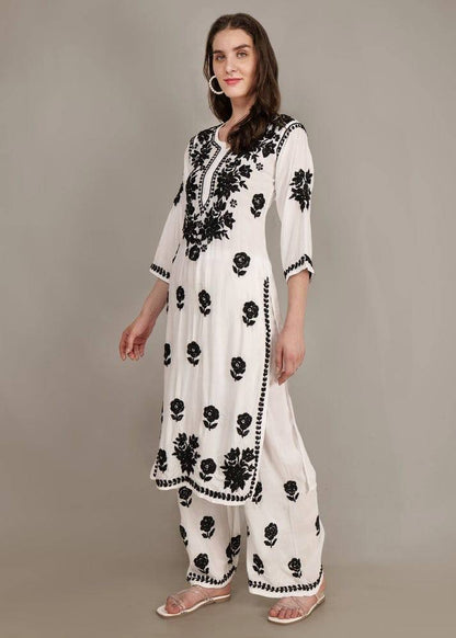 Close up embroidery detail Lucknowi chikankari kurta set